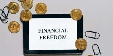 Altındaki Artış Sonrası Kuyumcular Önünde Uzun Kuyruklar Oluştu